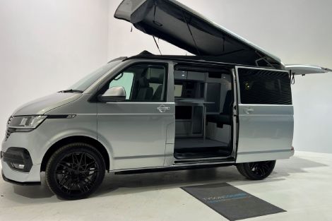 Volkswagen TRANSPORTER T28 SWB DIESEL 2.0 TDI 150 Highline Van DSG